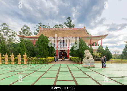 Foz do Iguazu, Brasile - 8 luglio 2016: costruzione cinese presso il tempio Buddista complesso in Foz do Iguazu, Brasile Foto Stock