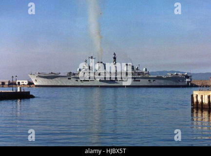 HMS Ocean in Gibilterra Foto Stock