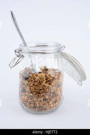 Home muesli fatto in un vasetto di vetro Foto Stock
