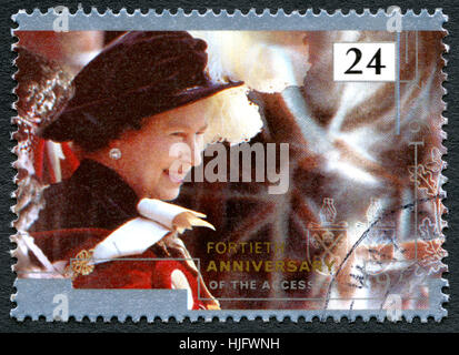 Regno Unito - circa 1992: Usato francobollo DAL REGNO UNITO, il quarantesimo anniversario della Regina Elisabetta II adesione al trono Foto Stock