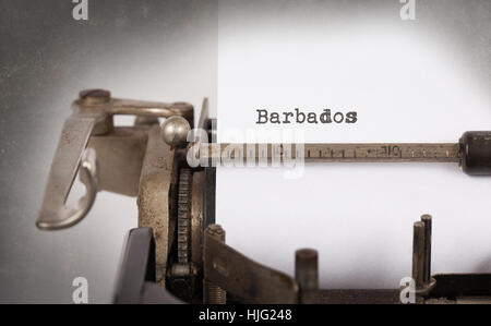 Iscrizione fatta da vinrage nastri inchiostratori per macchine da scrivere, paese, Barbados Foto Stock
