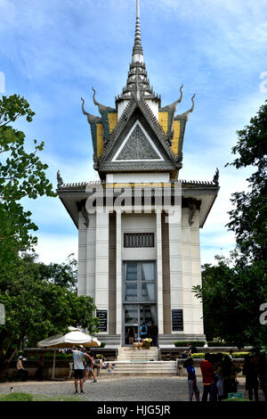 Sito Commemorativo dei campi di sterminio - Choeung Ek, Museo della Cambogia ( fossa comune delle vittime da Pol Pot - Khmer rossi dal 1963 - 1997. ) Phnom Penh Cambogia Foto Stock