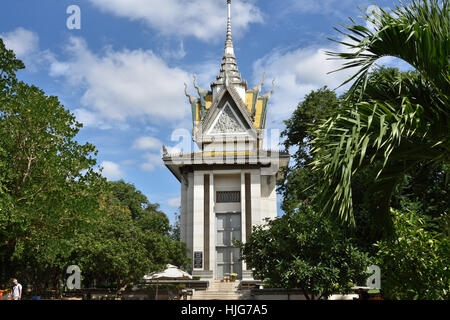 Sito Commemorativo dei campi di sterminio - Choeung Ek, Museo della Cambogia ( fossa comune delle vittime da Pol Pot - Khmer Rouge regime1975 - Foto Stock