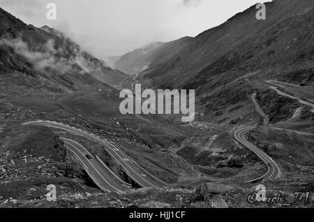 Transfagarasan Road, Romania - una delle più belle strade del mondo Foto Stock