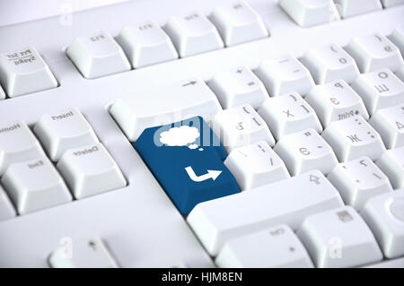 Immagine della tastiera del computer con simbolo clous su di esso Foto Stock
