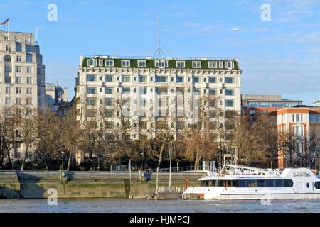 Il Savoy Hotel in London Victoria Embankment REGNO UNITO Foto Stock