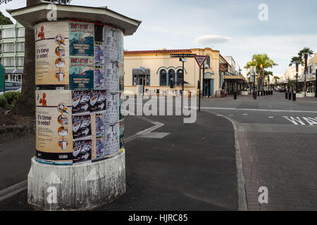 La giunzione di Clive Square e Emerson Street, Napier, Isola del nord, Nuova Zelanda. Foto Stock