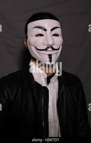 V per Vendetta maschera di Guy Fawkes anonimo fancy Cosplay. Foto Stock