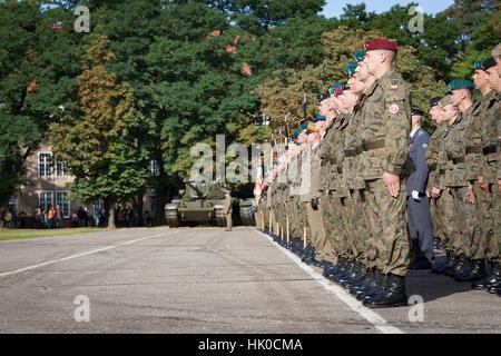 Poznan, Polonia - 29 settembre 2012 le Forze terrestri Training Center a Poznan. Aperto giorno inaugurando il nuovo anno accademico. Foto Stock