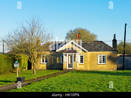 Bungalow in Assegnazioni Charterville, Minster Lovell, Oxfordshire, England Regno Unito Foto Stock