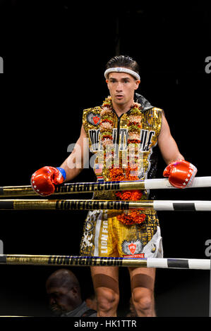 Las Vegas, Stati Uniti d'America. 3 febbraio, 2017. I concorrenti lotta durante la premier Muay Thai Lion lotta 34 presso il Tropicana Hotel e Casinò di Las Vegas, Nevada. Credito: Ken Howard Immagini/Alamy Live News Foto Stock