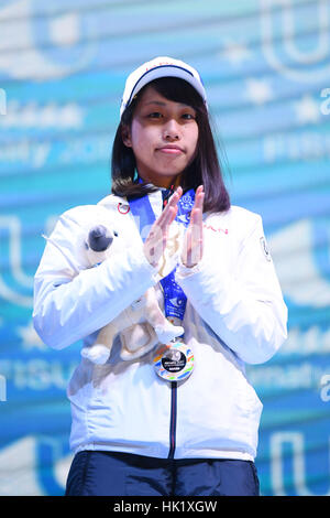 Almaty, Kazakhstan. 3 febbraio, 2017. Nene Sakai (JPN) al pattinaggio di velocità la concorrenza durante la XXVIII Universiade Invernale Almaty 2017 Donna 5000m Cerimonia di premiazione in Almaty, Kazakhstan. Credito: AFLO SPORT/Alamy Live News Foto Stock