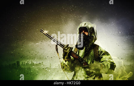 Immagine di Stalker con la pistola. Ecologia catastrofe Foto Stock