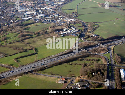 Vista aerea dello svincolo 40 della M1 a Ossett vicino a Wakefield, West Yorkshire, Regno Unito Foto Stock