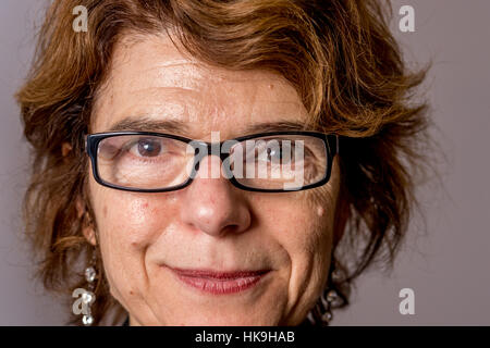 Vicky Pryce, ex moglie del politico Chris Huhne e autore di Prisontronics, scritto dalla signora Pryce dopo l'esperienza di scontare una breve condanna in prigione Foto Stock