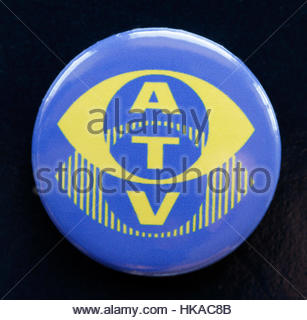 A.T.V. TV regionale logo sul badge Pin Foto Stock