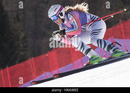 Cortina d'ampezzo, Italia. 26 gen, 2017. Michaela Wenig di Germania sul corso durante la formazione in discesa a Cortina d'Ampezzo, Italia il 26 gennaio 2017. Credito: Rok Rakun/Pacific Press/Alamy Live News Foto Stock