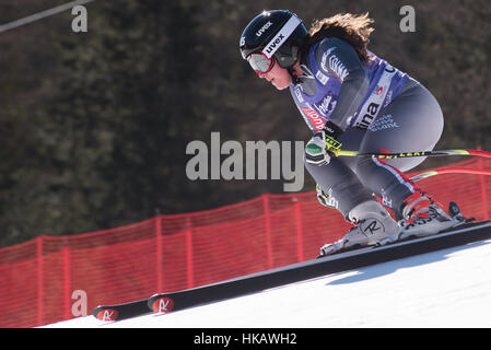 Cortina d'ampezzo, Italia. 26 gen, 2017. Tiffany Gauthier della Francia sul corso durante la formazione in discesa a Cortina d'Ampezzo, Italia il 26 gennaio 2017. Credito: Rok Rakun/Pacific Press/Alamy Live News Foto Stock