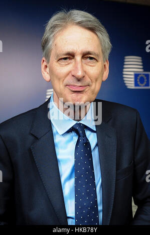 Bruxelles, BXL, Belgio. 27 gennaio, 2017. Cancelliere dello scacchiere britannico Philip Hammond parla alla stampa prima di iniziare un Fnance europeo i Ministri ECOFIN Bruxelles in Belgio su 27.01.2017 da Wiktor Dabkowski Credito: Wiktor Dabkowski/ZUMA filo/Alamy Live News Foto Stock