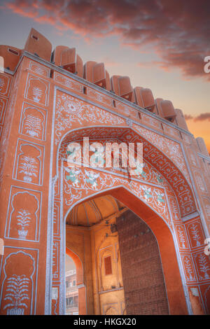 Jaipur - una città in India Rajasthan. Essa denominata "Città rosa" a causa del colore insolito di pietra rosa utilizzati nella costruzione Foto Stock