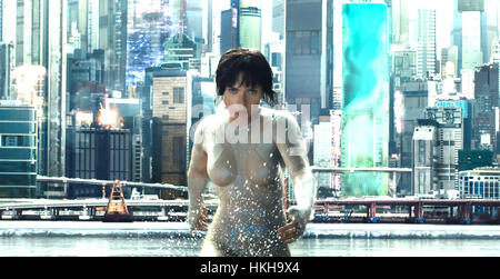 GHOST IN THE SHELL 2017 Paramount Pictures film con Scarlett Johansson Foto Stock