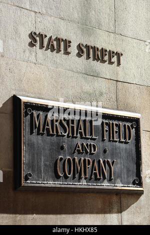 Segno su State Street Chicago degli ex Magazzini Marshall Field Foto Stock