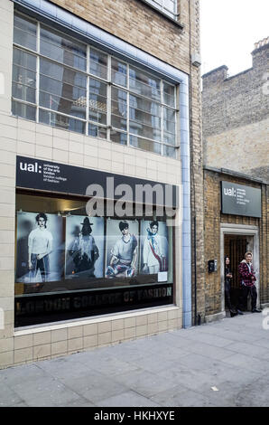 Università delle Arti London College of Fashion in strada a tendina Shoreditch, East London Foto Stock