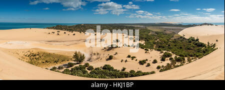 Dune a Bazaruto Island, la più grande isola dell'Arcipelago di Bazaruto in Mozambico; Foto Stock