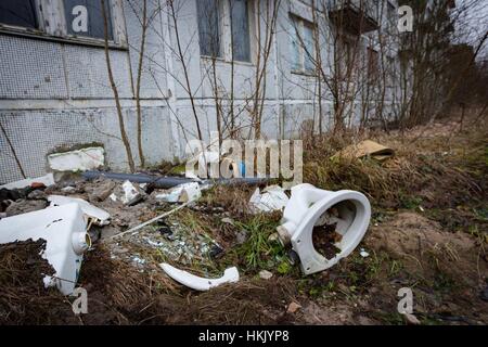 Klomino, Polonia - Gennaio 7, 2012 città fantasma abbandonate nei primi anni novanta da parte dell'esercito sovietico. Foto Stock