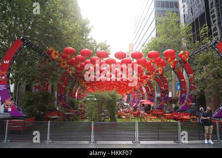 Sydney, Australia. Il 29 gennaio 2017. Westpac Lanterna lunare Hub è su dal 27 gennaio al 12 febbraio a Martin Place come parte del Capodanno cinese. Credito: © Richard Milnes/Alamy Live News Foto Stock