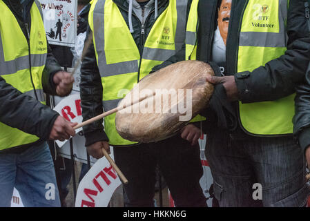 Londra, Regno Unito. Il 29 gennaio, 2017. Dimostrazione di Tamil contro le azioni di Sri Lanka a Whitehall, Londra. Credito: Ian Davidson/Alamy Live News Foto Stock