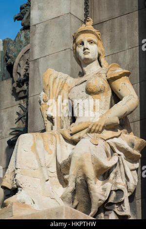 Statua al monumento di Colombo a La Porta de la Pau square, Barcelona, Spagna. Foto Stock