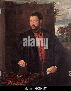 Questo ritratto di Francesco Beccaruzzi, artista italiano del Rinascimento, raffigura un illustre gentiluomo del periodo. Il dipinto cattura l'abbigliamento raffinato del soggetto e l'espressione premurosa, caratteristica della ritrattistica rinascimentale. Foto Stock