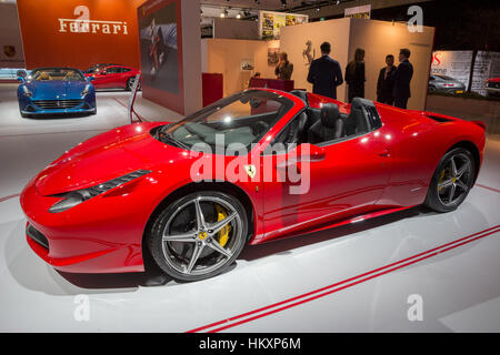 AMSTERDAM - 16 Aprile 2015: Ferrari 458 Spider a Amsterdam AutoRAI Motor Show Foto Stock