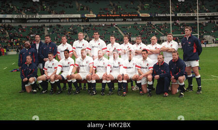 Cinque Nazioni Inghilterra 21 v 10 Francia - Twickenham - Sabato 20 Marzo 1999 - La squadra dell'Inghilterra. Foto Stock