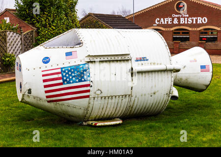 NASA Space rocket pod pod di atterraggio torna alla massa Pod space shuttle pod di escape Foto Stock