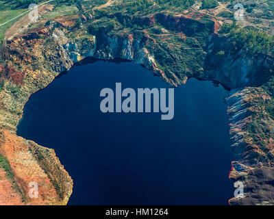 Abbandonato il vecchio l'estrazione del rame Sao Domingos il mio, il Portogallo, vista aerea Foto Stock