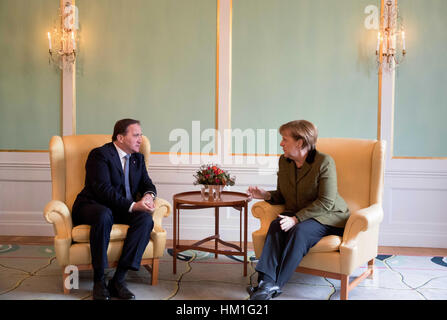 Stoccolma, Svezia. 31 gennaio, 2017. Il cancelliere tedesco Angela Merkel (CDU) incontra il premier svedese Stefan Löfven a Stoccolma, Svezia, 31 gennaio 2017. Foto: Kay Nietfeld/dpa/Alamy Live News Foto Stock