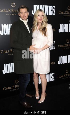 Chad Michael Murray, Sarah Roemer presso gli arrivi per Giovanni stoppino: CAPITOLO DUE Premiere, Arclight Hollywood, Los Angeles, CA il 30 gennaio 2017. Foto di: Dee Cercone/Everett Collection Foto Stock