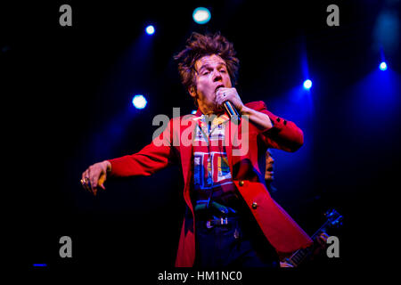 Milano, Italia. Il 31 gennaio, 2017. Gabbia l'Elefante eseguire live at Fabrique, Milano. Credito: Roberto Finizio/ Alamy Live News Foto Stock