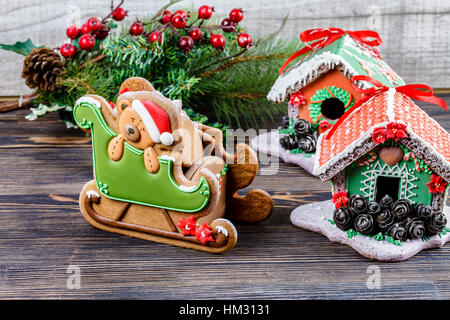 Il miele pan di zenzero con glassa. Natale Foto Stock