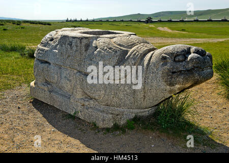Tartaruga in pietra del monastero di Erdene Zuu Karakorum, Kharkhorin, Övörkhangai Aimag, Mongolia Foto Stock