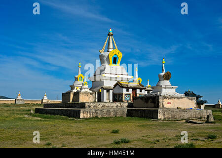 Stupa dorato, Bodhi Suburgan, Erdene Zuu monastero Karakorum, Kharkhorin, Övörkhangai Aimag, Mongolia Foto Stock
