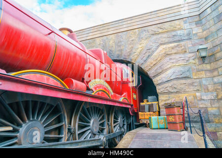 OSAKA, Giappone - 1 Dicembre 2015: Universal Studios Japan (USJ). Secondo 2014 Indice tema attrazione globale Rapporto sulla presenza, USJ è classificato quinto Foto Stock