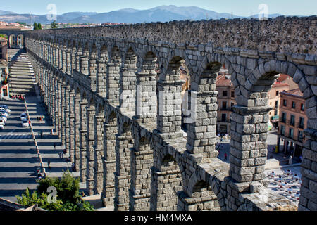 View all'Acquedotto di Segovia, Spagna Foto Stock