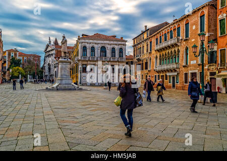 Italia Veneto Venezia Sestiere di San Marco - Campo Santo Stefano Foto Stock