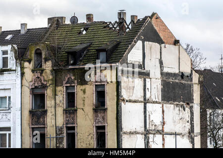 Nuova cintura verde park Duisburg-Nord, in Duisburg-Bruckhausen, la Germania, la zona della Ruhr, un nuovo parco lungo la ThyssenKrupp acciaierie e dove in tempi passati s Foto Stock