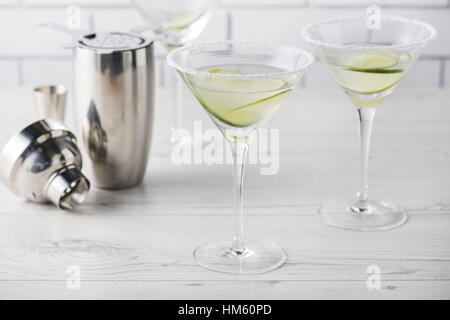 Fresche fatte in casa cocktail Margarita con calce Foto Stock