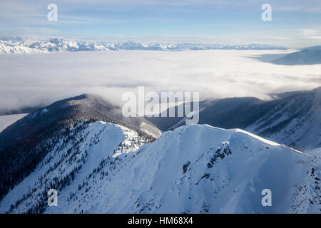 Antenna vista invernale di Esplanade gamma; sub-gamma di Selkirk gamma; British Columbia; Canada Foto Stock