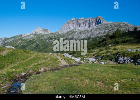Steinernes Meer e Rote Wand Lech montagne, Vorarlberg, Austria Foto Stock